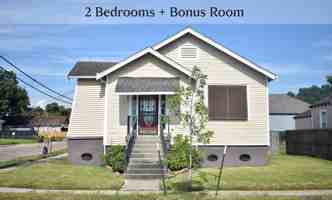 featured image of 9129 Nelson St