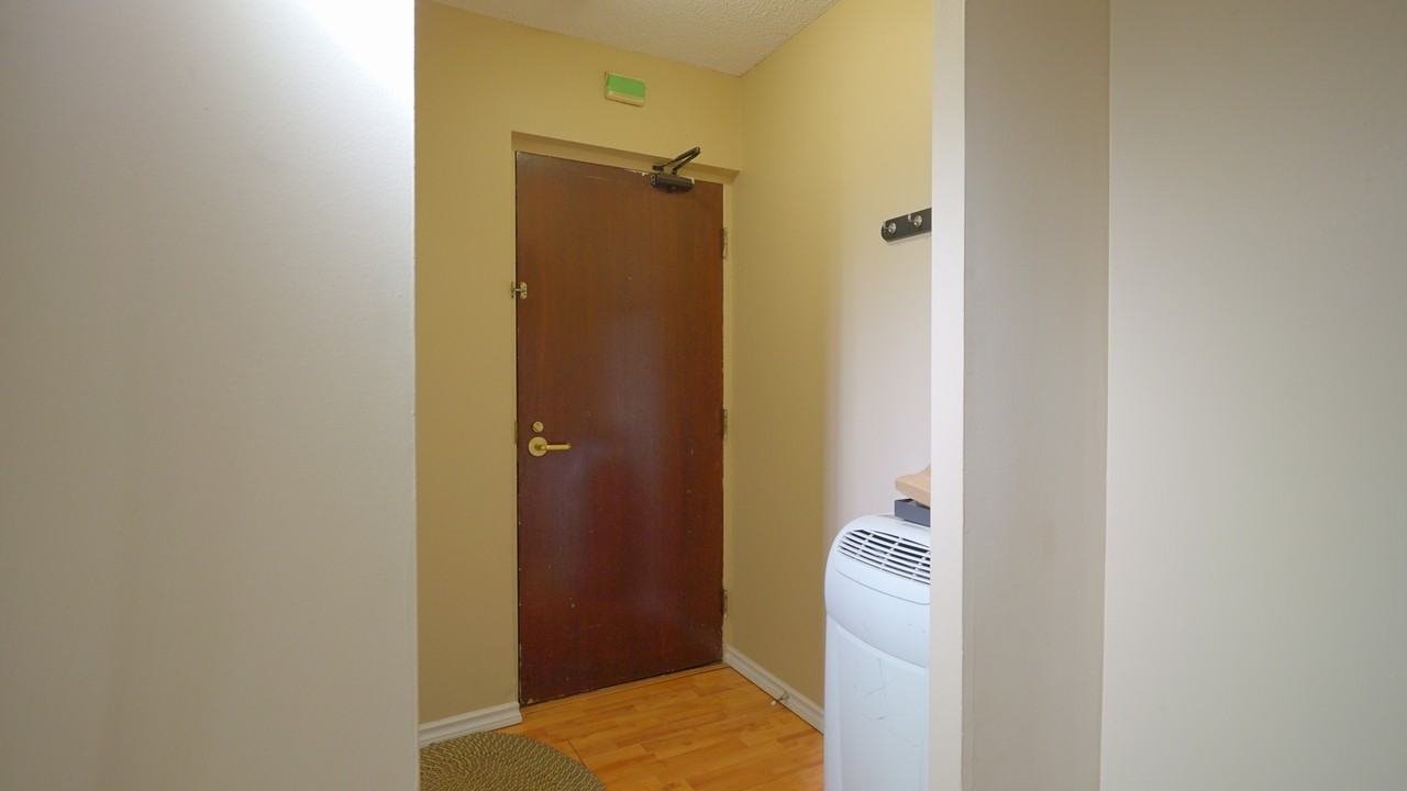 88 Apartment Building #106 - Photo 3 of 18