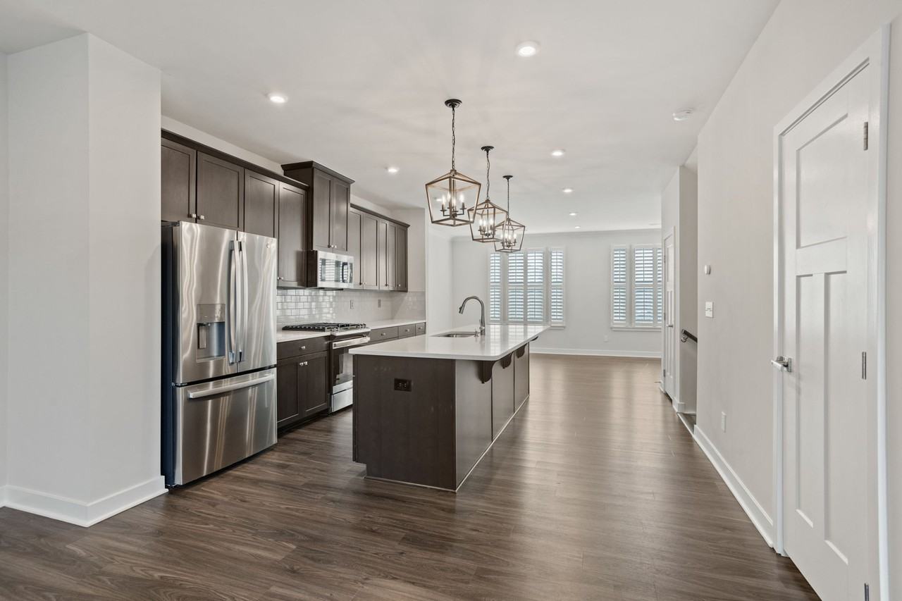 117 Eagle Wood Dr #1 - Photo 7 of 25