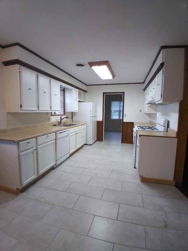 100 S Meadow Pl #100MEADOW - Photo 3 of 9