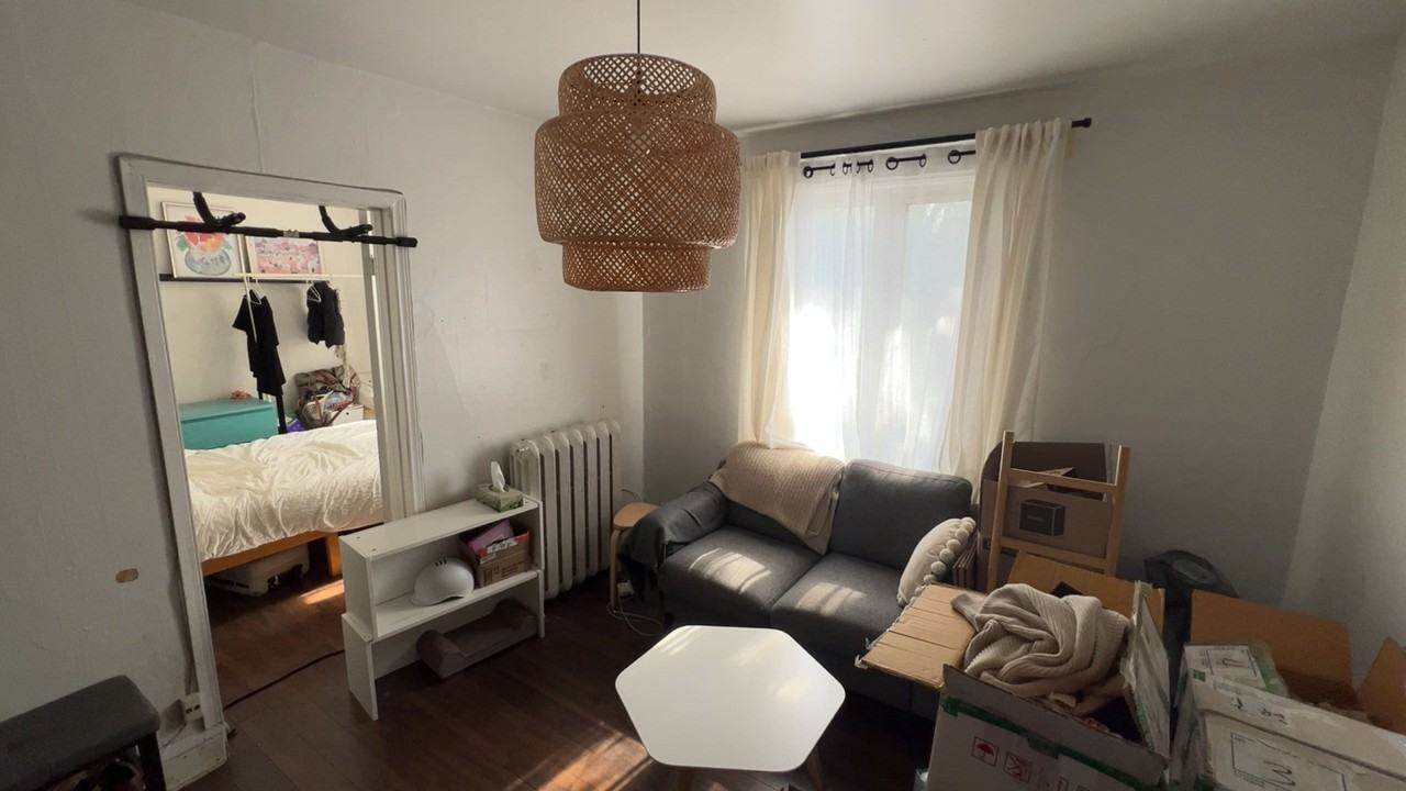 211 Spadina Road #2 - Photo 7 of 9