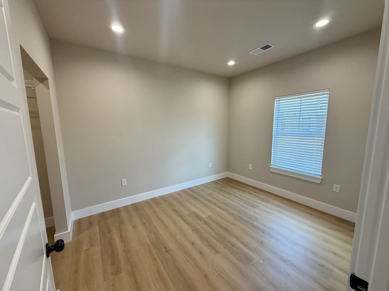 263 Valley Way #115 - Photo 5 of 10