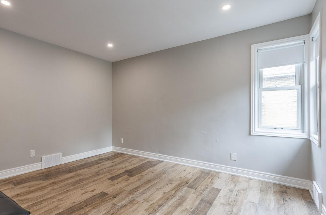 3272 Frances Ave #1 - Photo 4 of 8