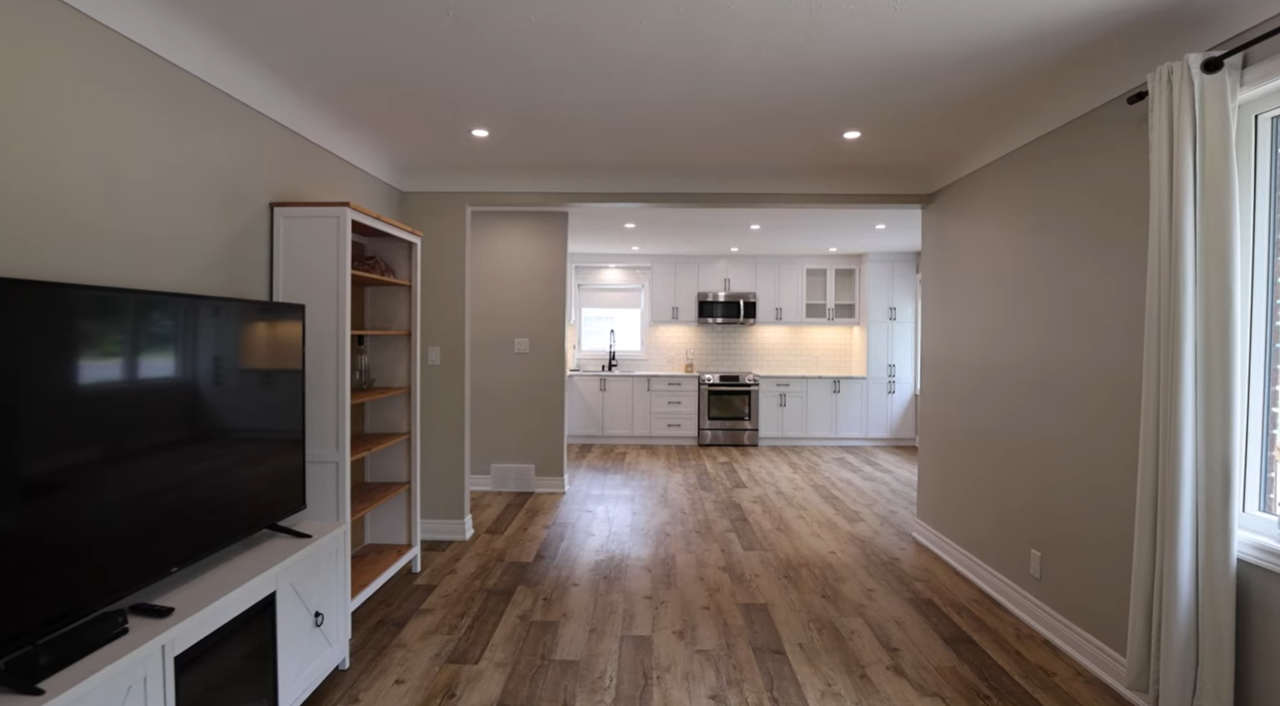 3272 Frances Ave #1 - Photo 6 of 8