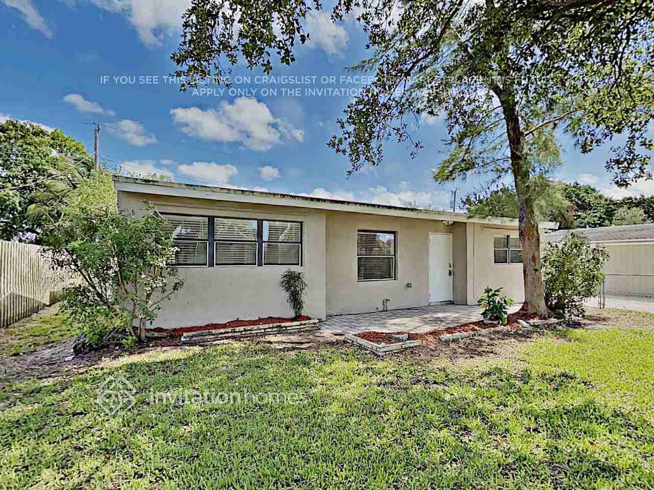 4255 N Browning Dr - Photo 3 of 17
