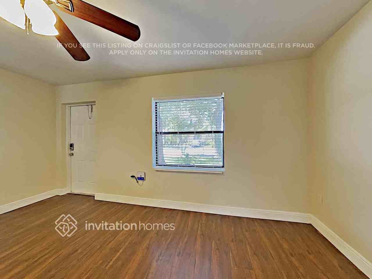 4255 N Browning Dr - Photo 4 of 17