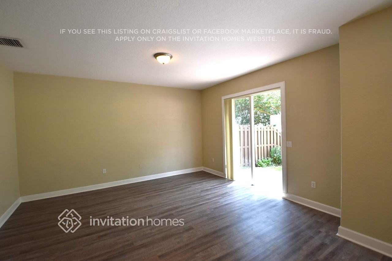 8668 Blaze Ct - Photo 2 of 17