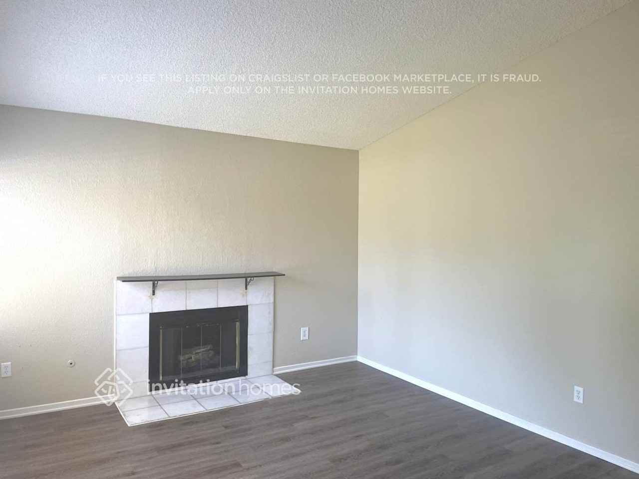 2155 E Alondra St - Photo 4 of 9