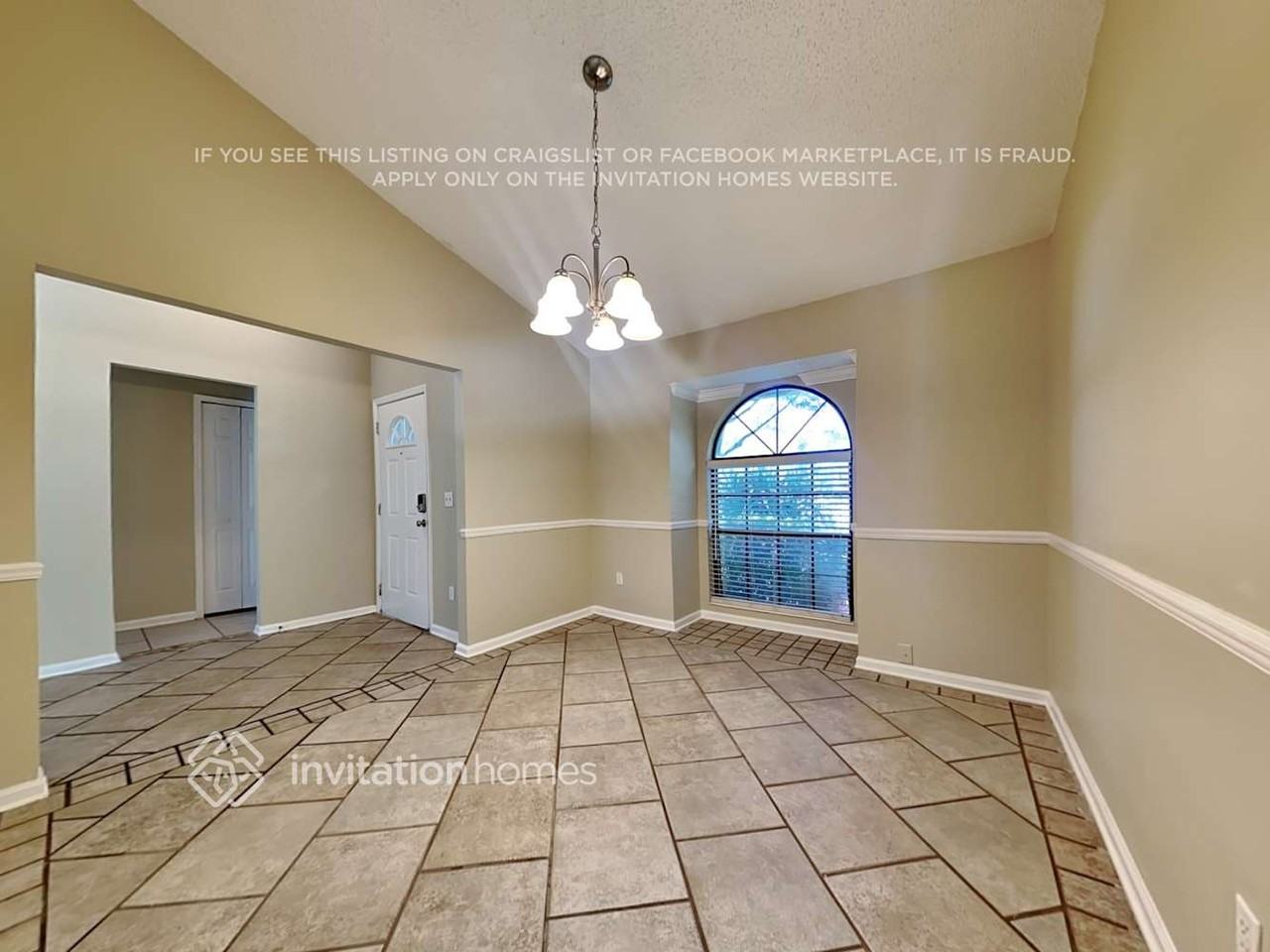8182 Rocky Creek Dr - Photo 5 of 18