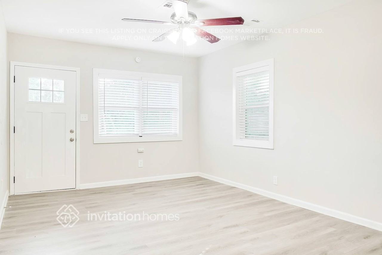 2966 Flat Shoals Rd - Photo 4 of 20
