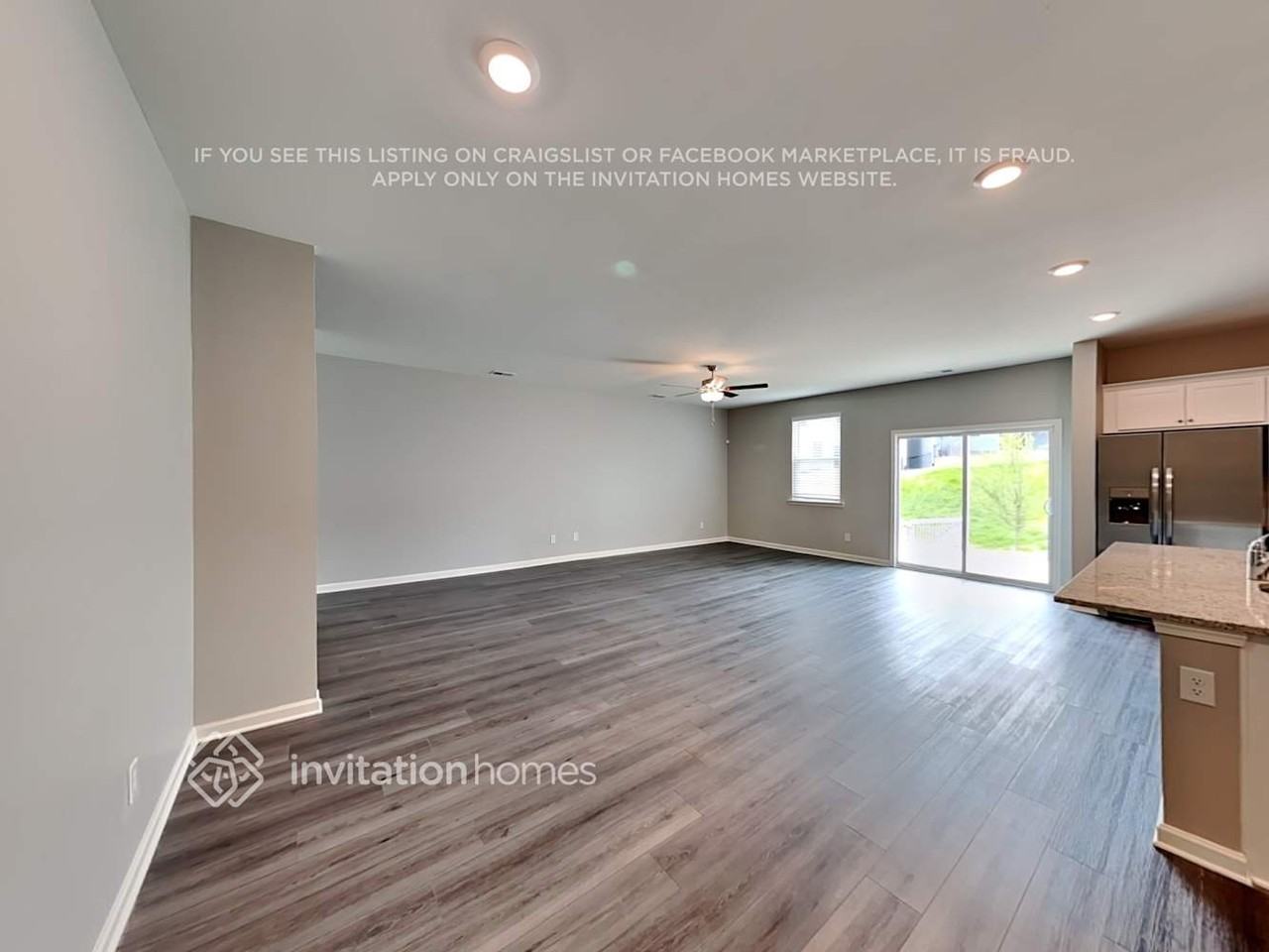 136 Webster Cir - Photo 4 of 20