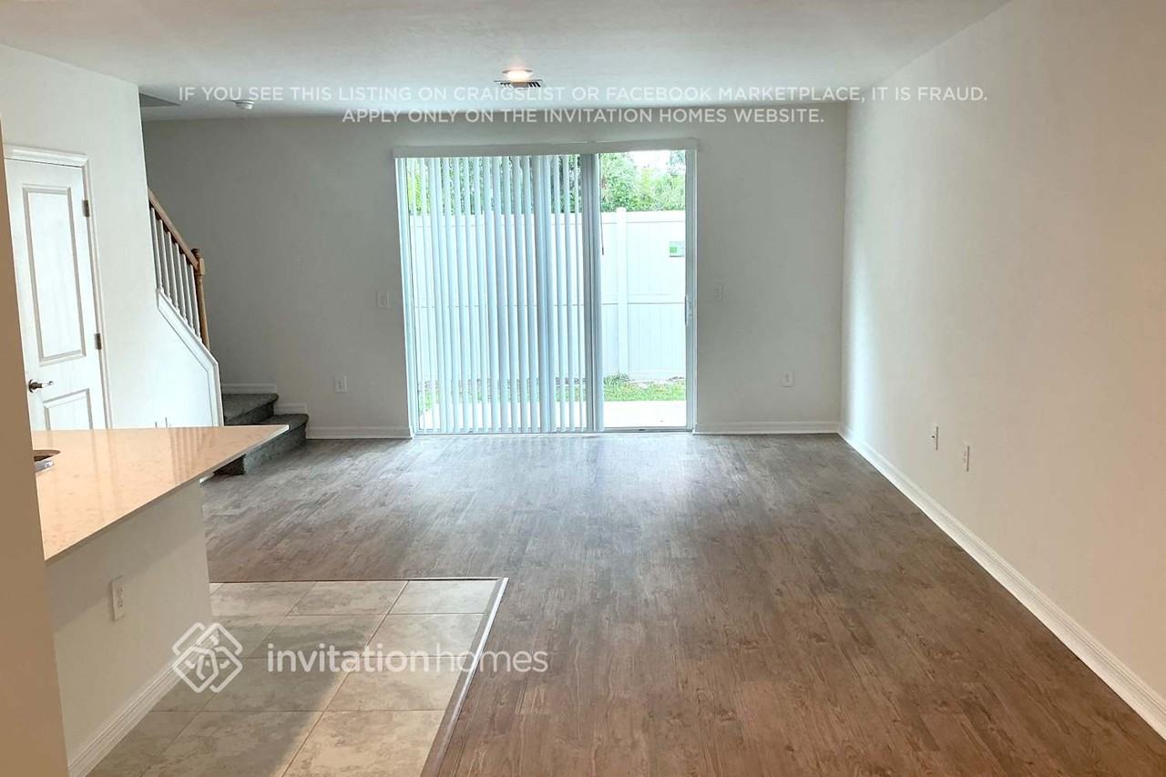 10423 Bradmore Rd #30 - Photo 4 of 25