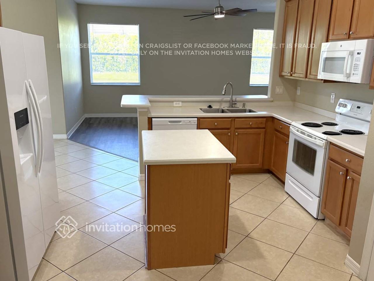 16138 Bridgepark Dr - Photo 7 of 20
