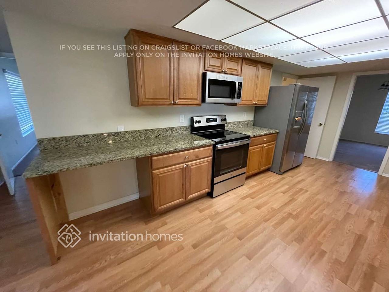 3729 Allenwood St - Photo 4 of 17
