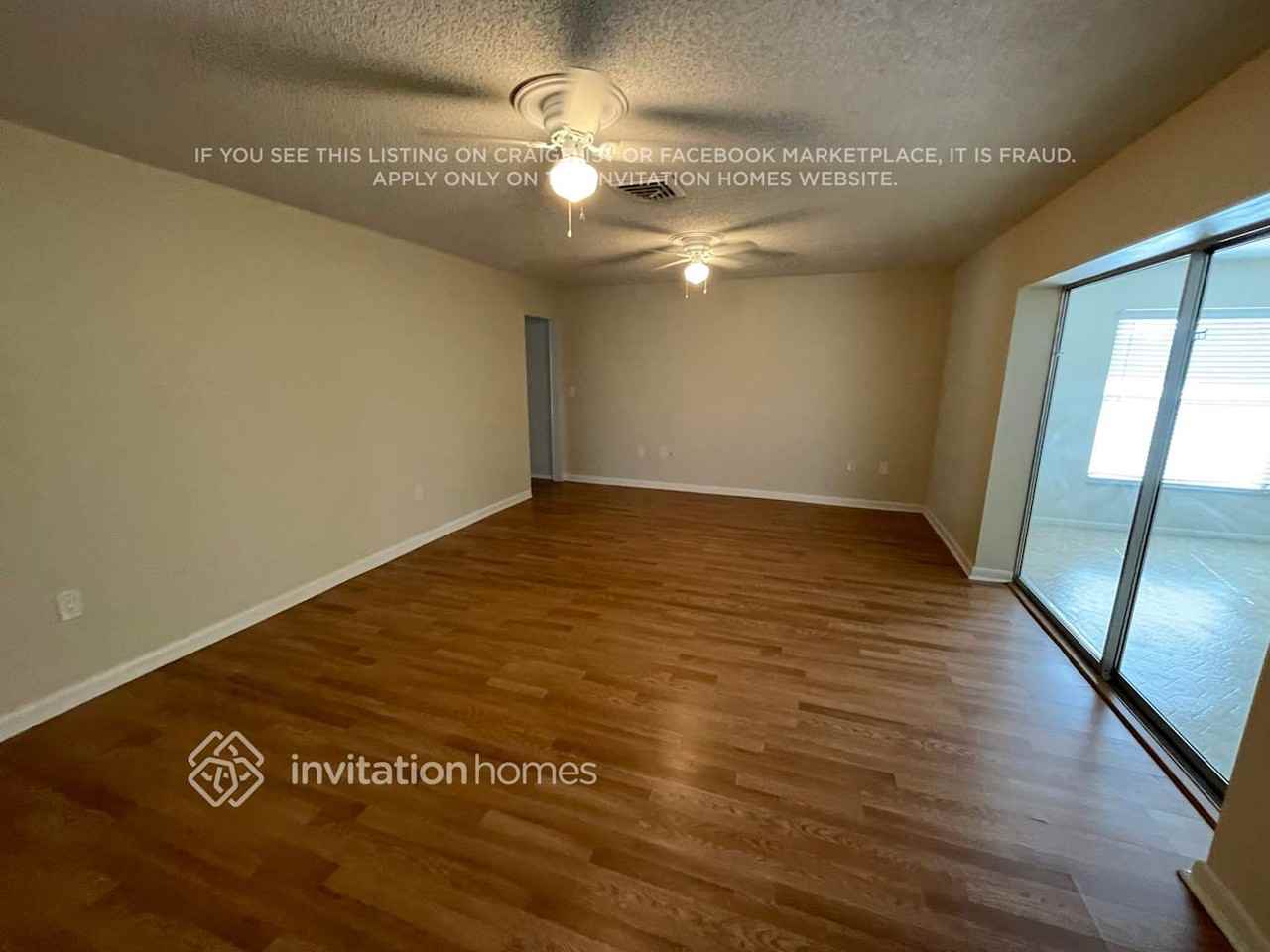 3729 Allenwood St - Photo 7 of 17