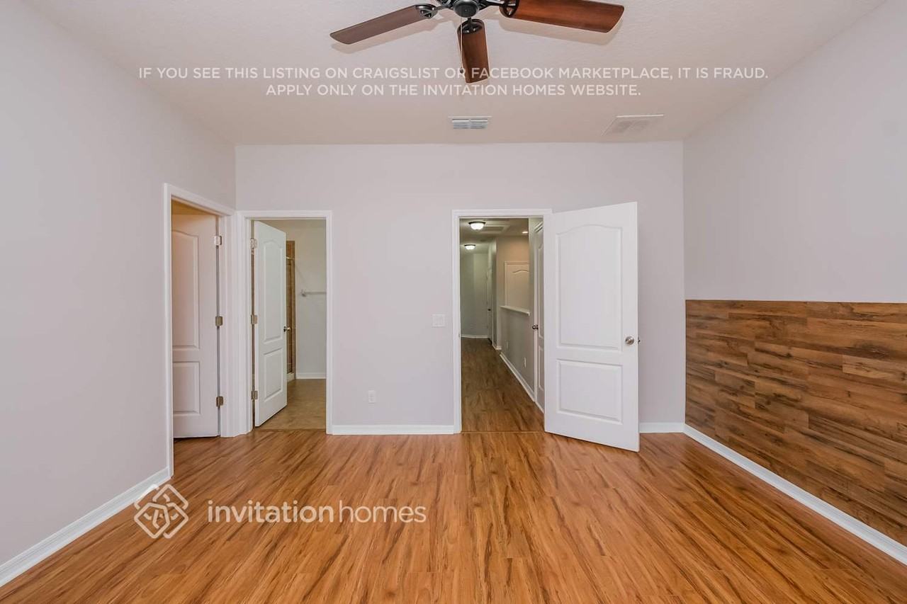 12592 Streamdale Dr - Photo 6 of 15