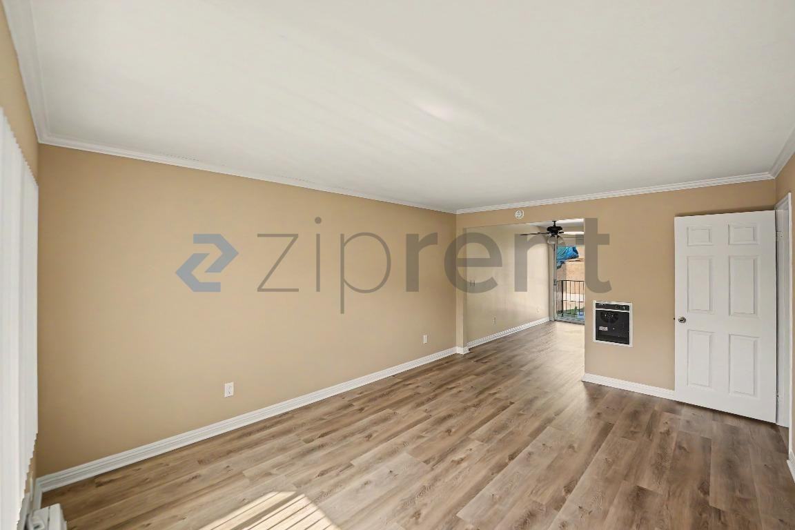 3523 W Savanna St #9 - Photo 6 of 16
