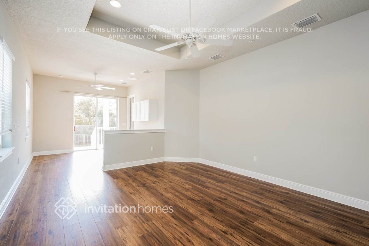 11225 Moultrie Pl - Photo 2 of 16