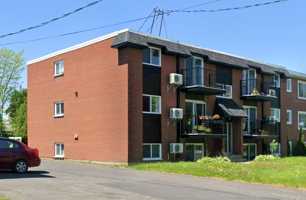 featured image of 880 Montée Sainte-Julie