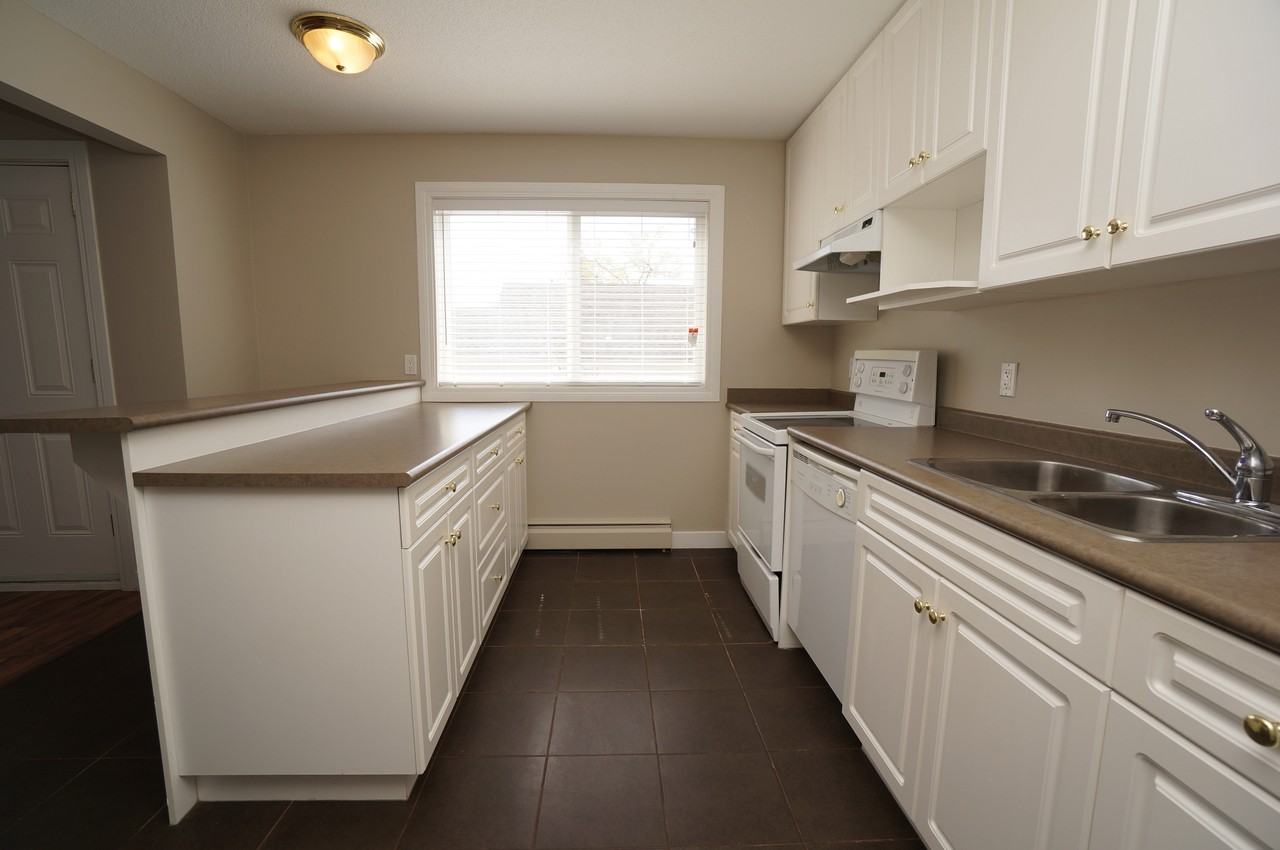 Queensridge - Photo 2 of 15