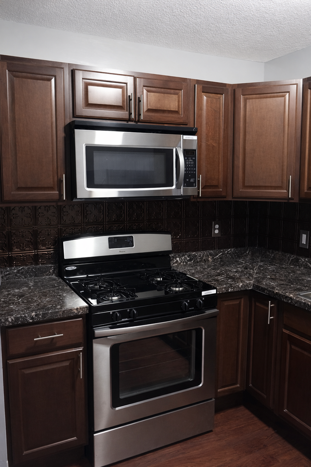 319-8TH - Photo 4 of 40