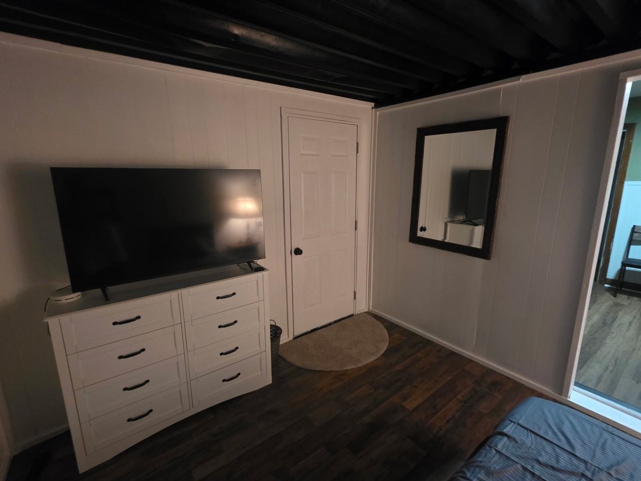 465 Randolph Avenue - Photo 2 of 5