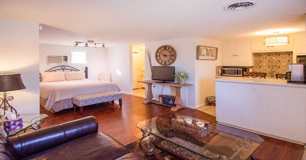 1100 NW 27th St. - Photo 6 of 15
