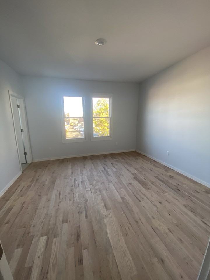 80 Beverly Street #1 - Photo 7 of 10