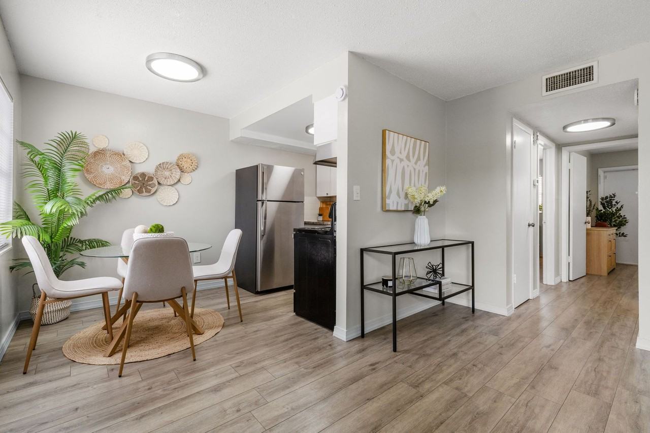 Park 29 Apartments - Photo 4 of 20