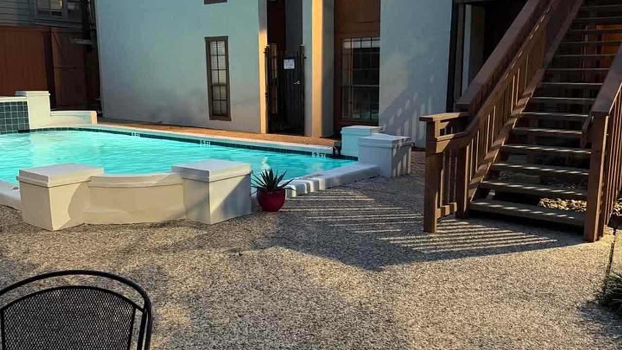 Adobe Apartments - Photo 4 of 32