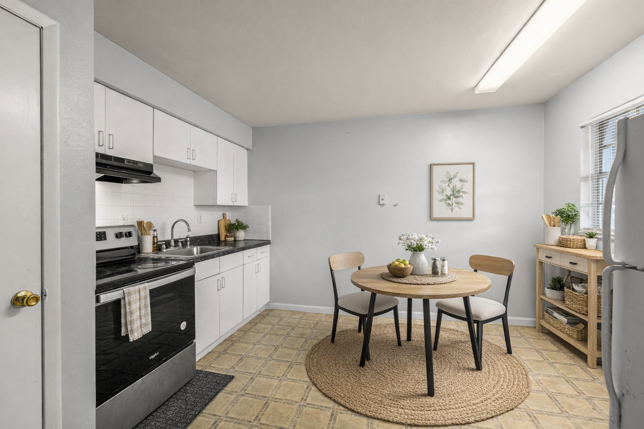 Uptown Villas 68 - Photo 5 of 24