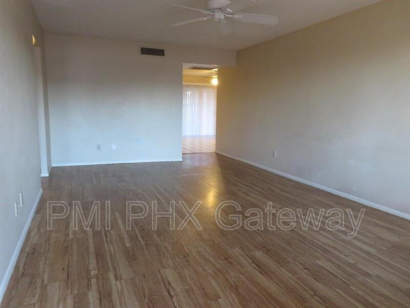 1938 E Oxford Dr - Photo 6 of 9