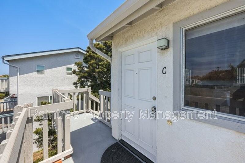 340 Walnut Ave #C - Photo 4 of 21