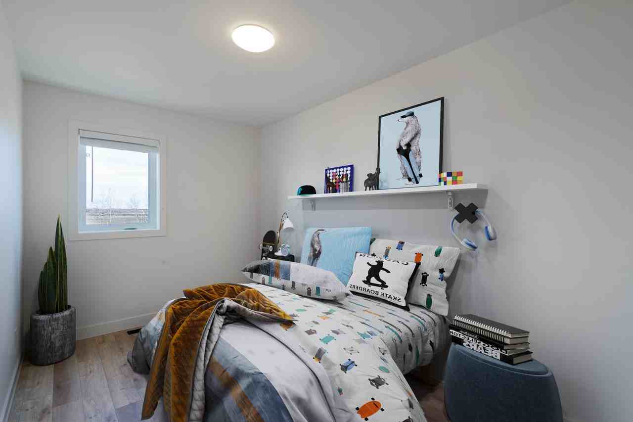 236 Woodhaven Avenue - Photo 5 of 33
