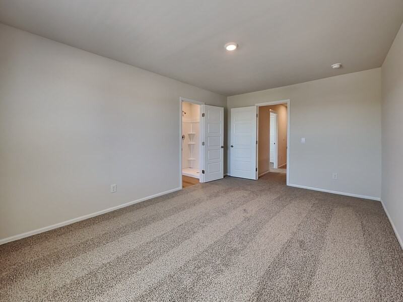 529 St Charles Pl - Photo 6 of 24