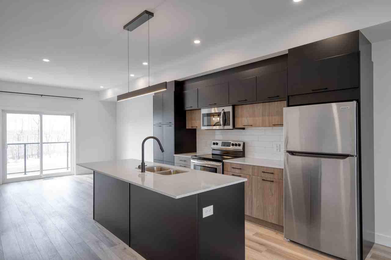 236 Woodhaven Avenue - Photo 7 of 33