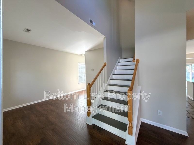 11740 Hawick Valley Ln - Photo 3 of 28