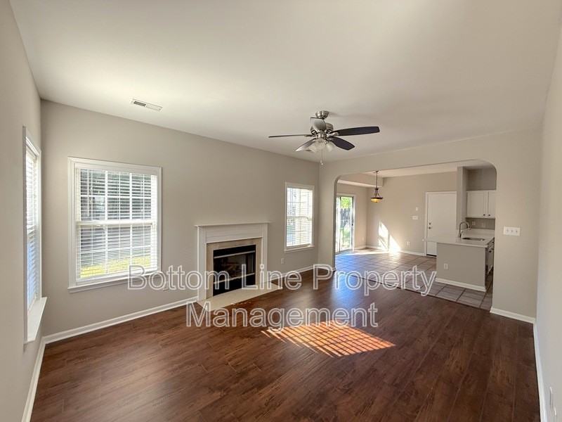 11740 Hawick Valley Ln - Photo 7 of 28