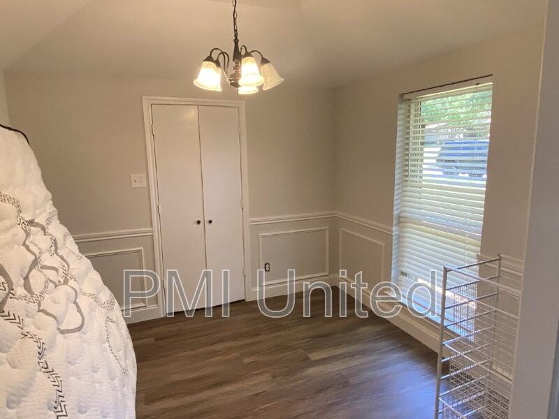 1902 Camellia St - Photo 2 of 22