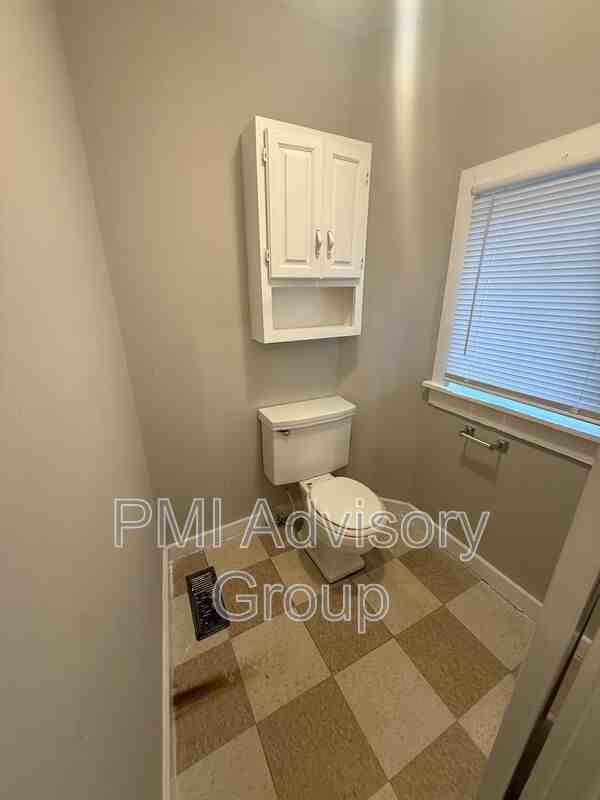 1936 Sw Clay St - Photo 7 of 13