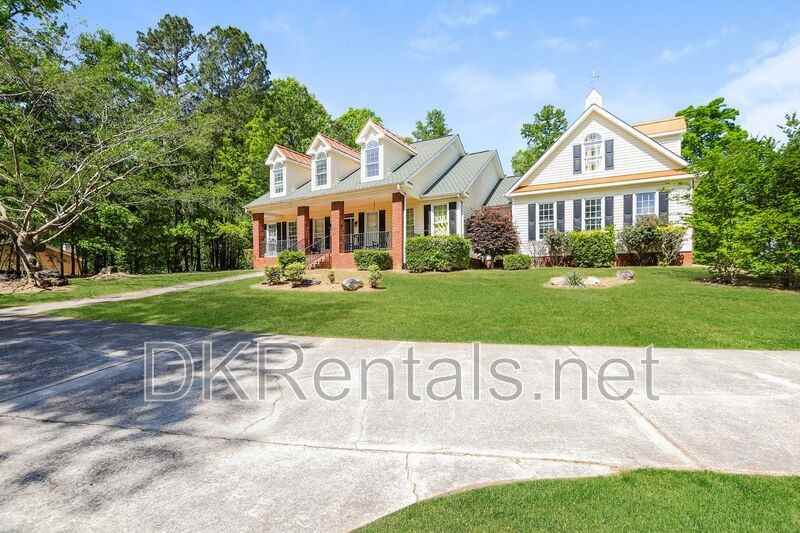 4775 Jones Rd - Photo 3 of 28