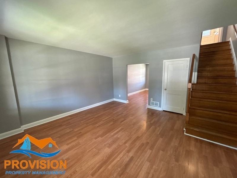 120 Kingston Rd - Photo 2 of 27
