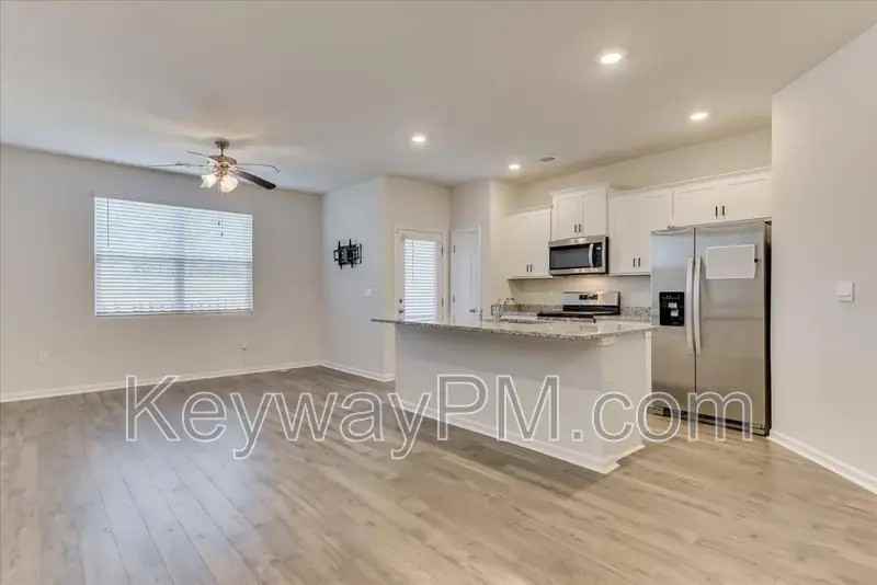 930 Quaint Parish Cir - Photo 5 of 26