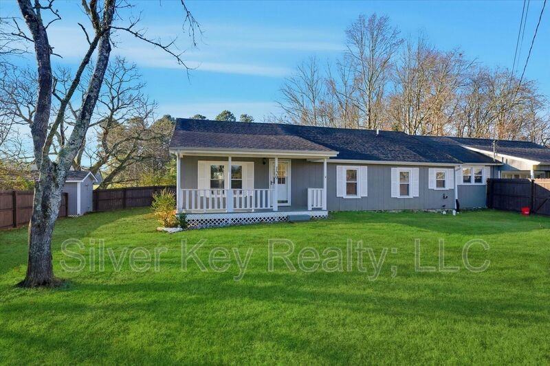 129 County Road - Photo 4 of 22