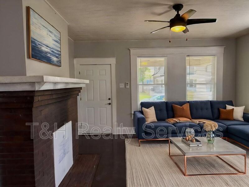 3130 N Park Ave - Photo 6 of 23