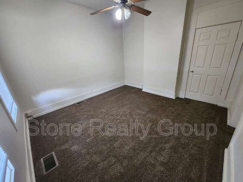 7762 State Road 46 E - Photo 4 of 9