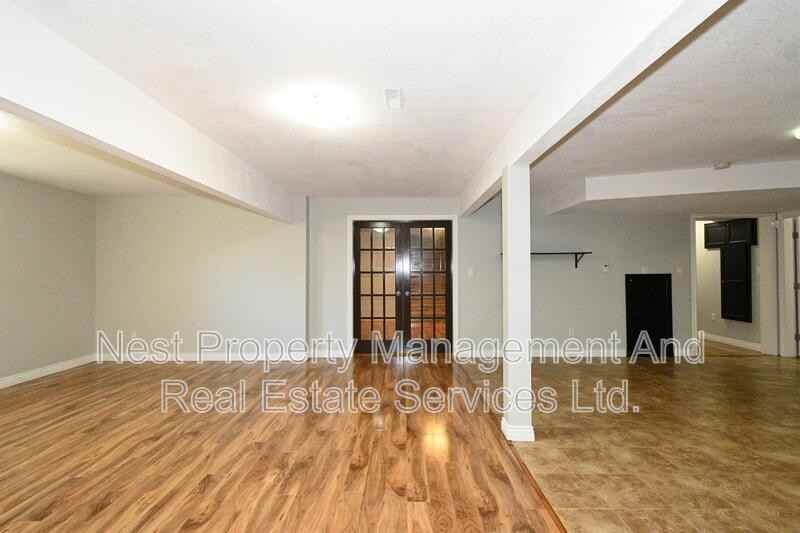 7650 Grayshell Rd #D - Photo 4 of 16