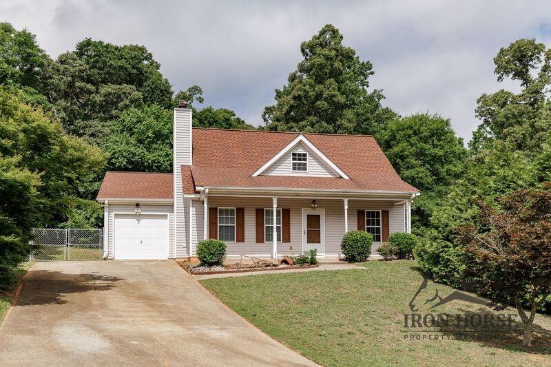 3978 Pinedale Ln - Photo 2 of 28