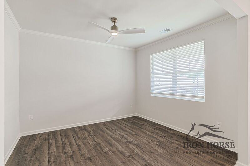 835 Baker View Ln - Photo 6 of 38