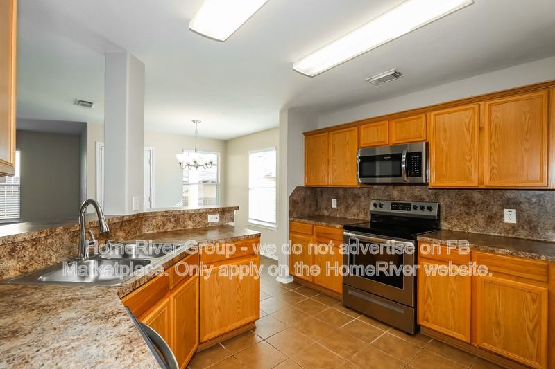 13023 Cherton Ct - Photo 7 of 21
